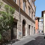 Navona Corallo Elegance