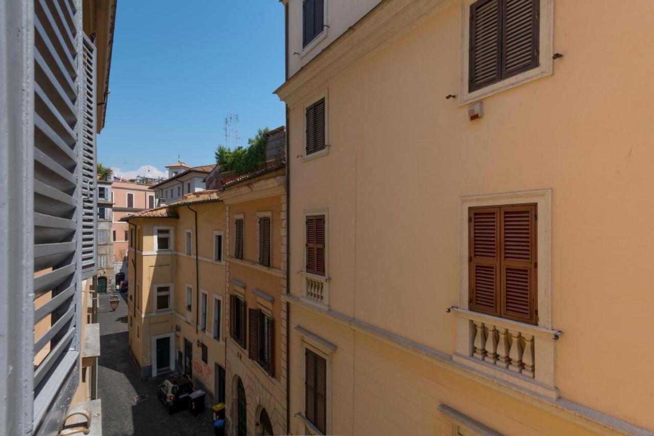 Navona Corallo Elegance * Rom